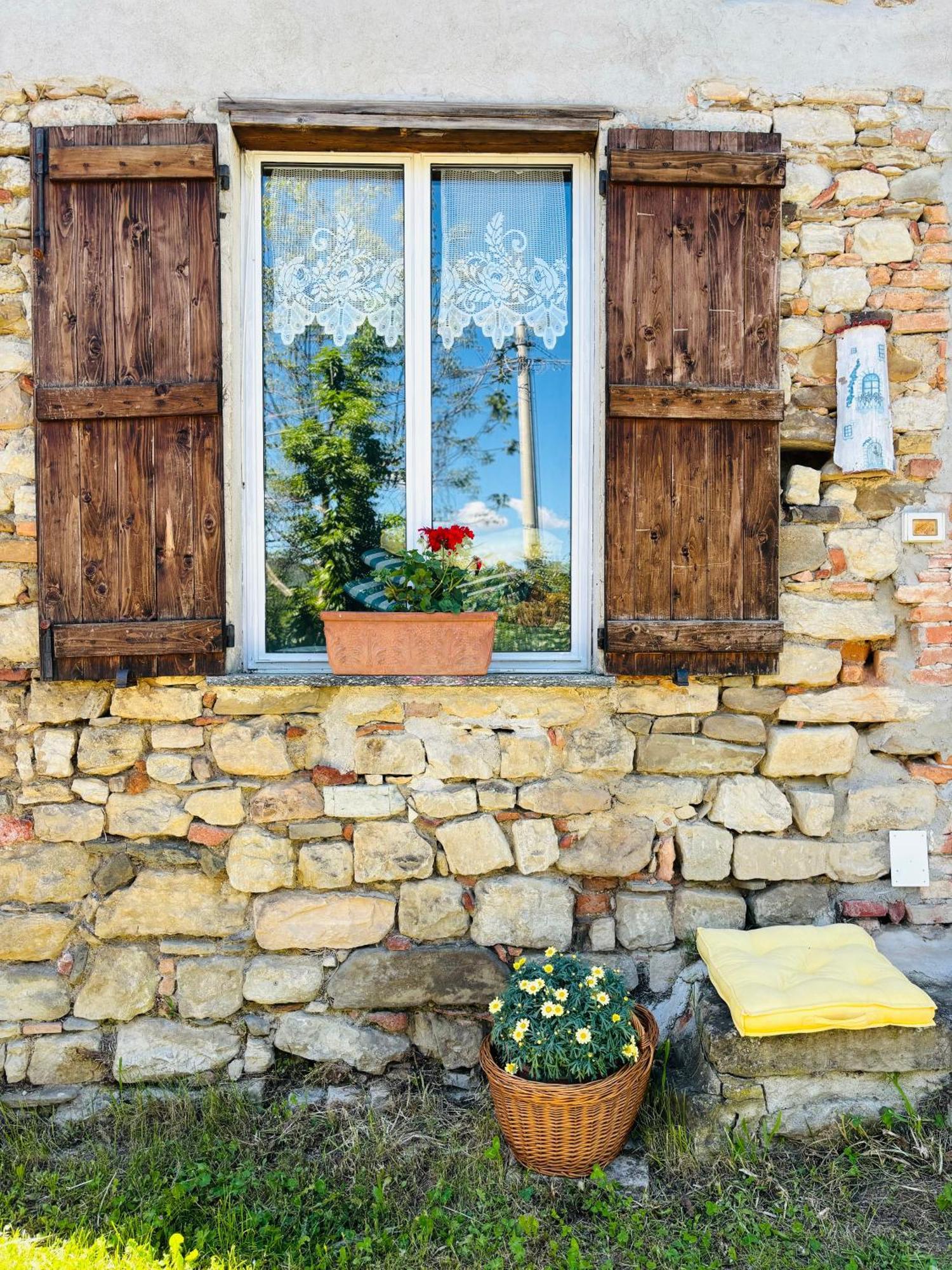 Villa A Casa Di Mirna Borghetto Di Borbera Exterior foto